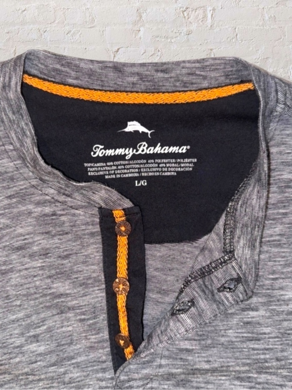 Tommy Bahama Long Sleeve Henley Shirt Men’s - Large Gray with Orange Marlin logo